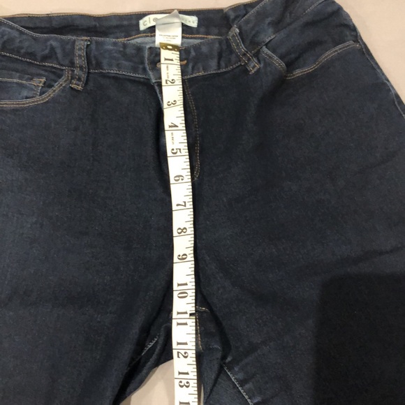 CLEO | Curvy Dark Wash Slim Jean SIZE 12 PETITE - Picture 3 of 16